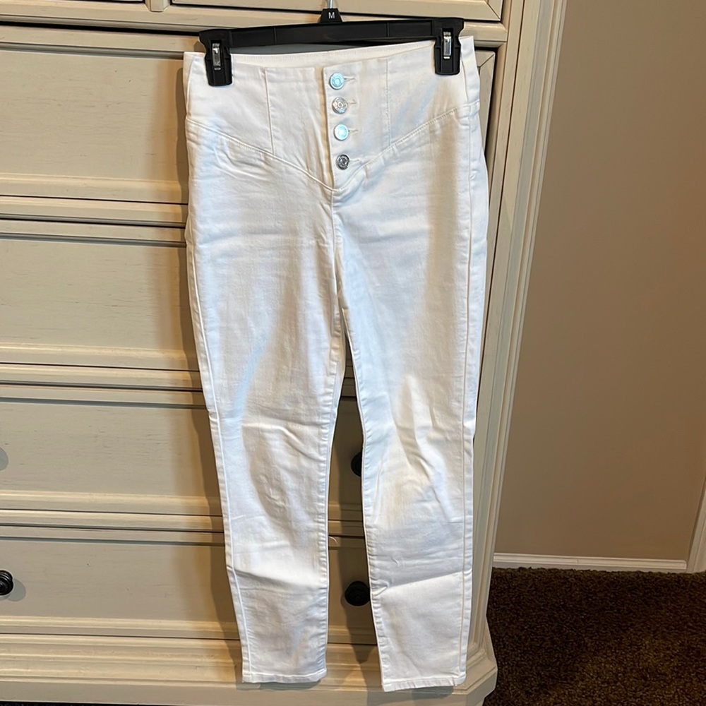 SkinnyGirl brand high rise white skinny jeans